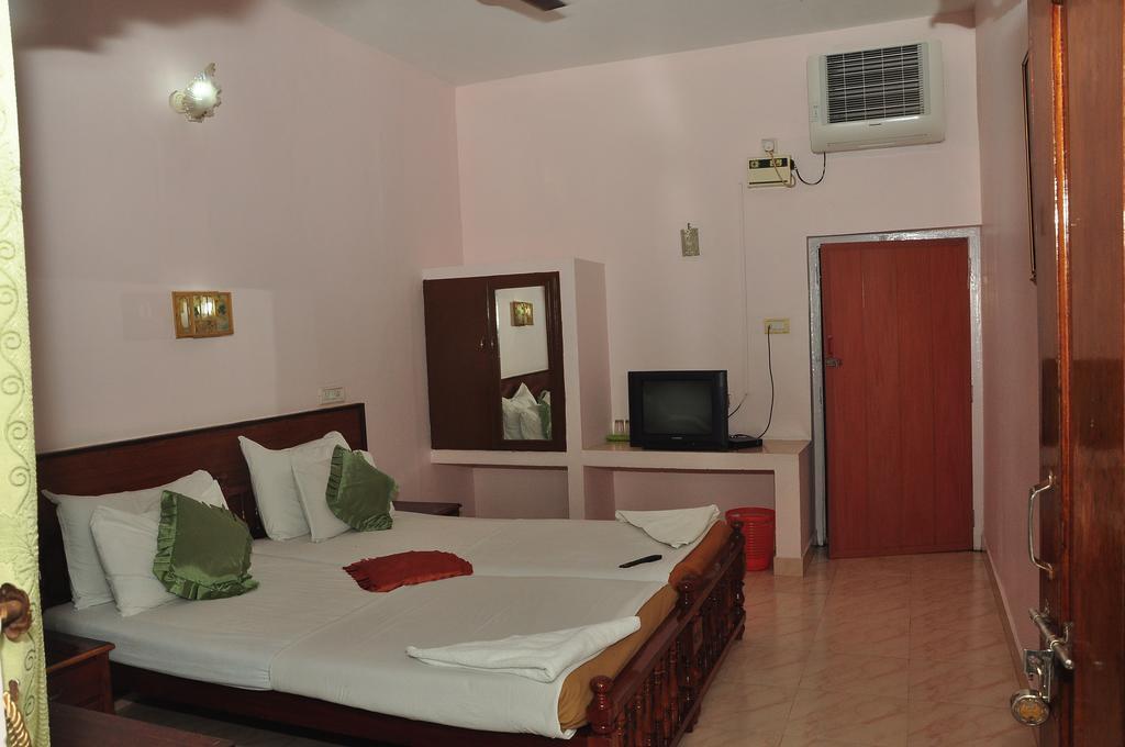 קובאלאם Pappukutty Beach Resort מראה חיצוני תמונה